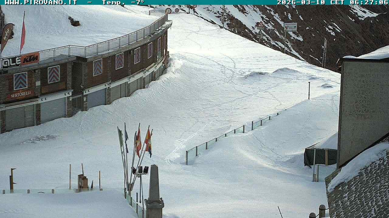 Archiv Foto Webcam Stilfserjoch: Passübergang