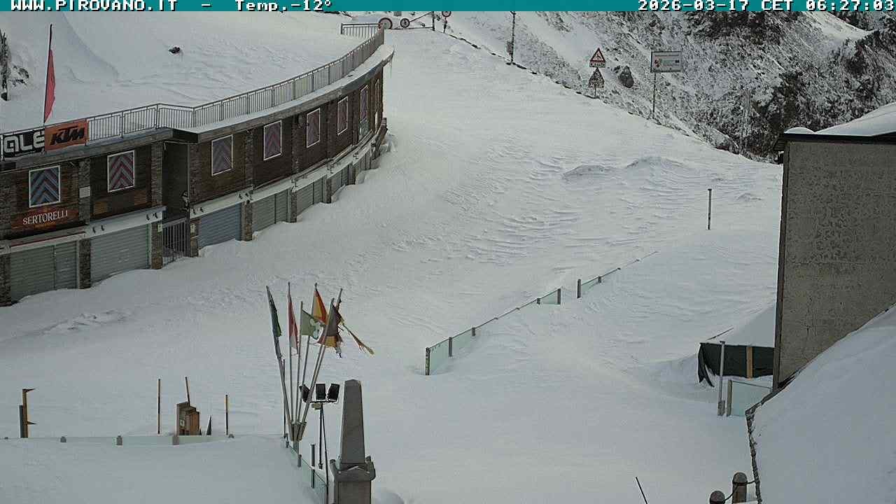 Archiv Foto Webcam Stilfserjoch: Passübergang