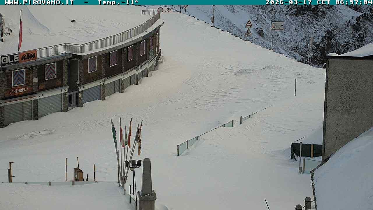 Archiv Foto Webcam Stilfserjoch: Passübergang