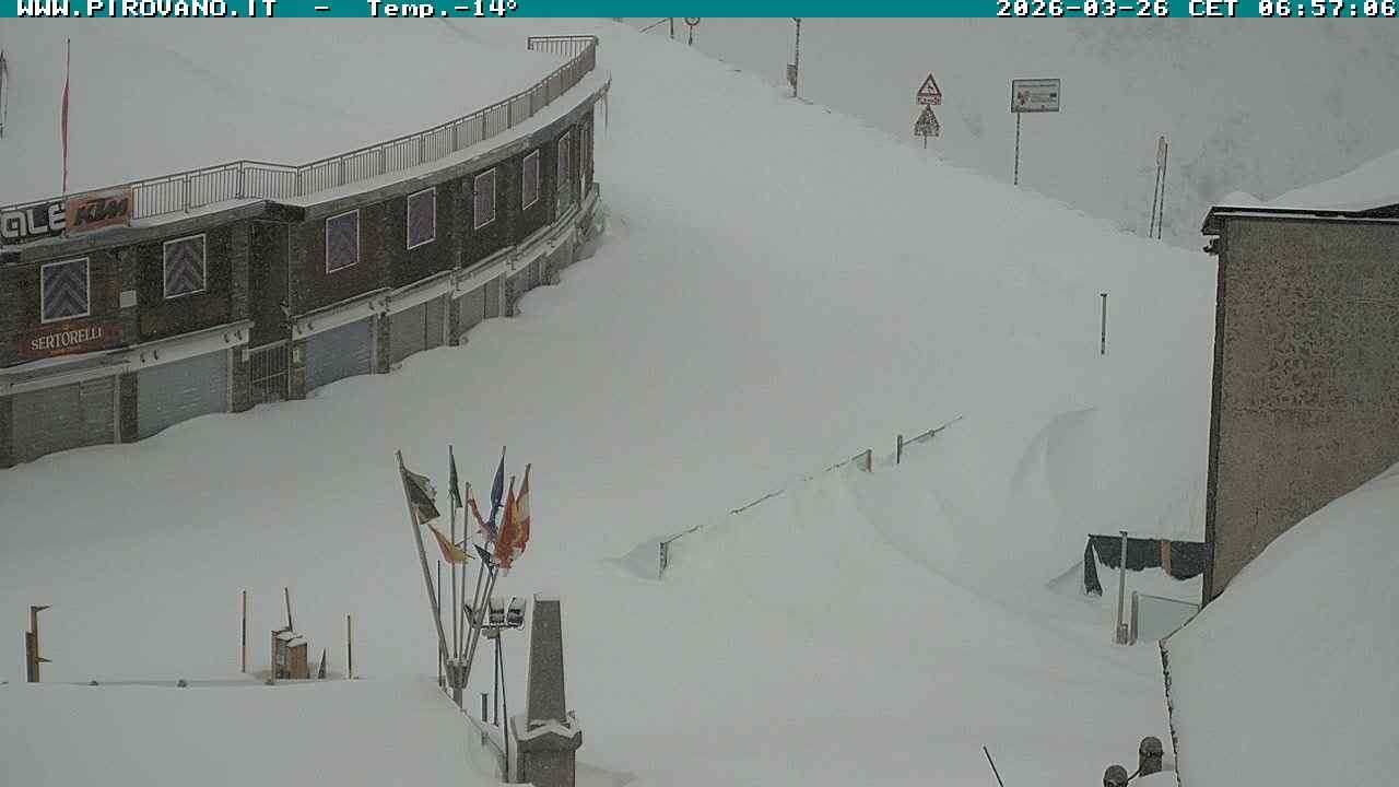 Archiv Foto Webcam Stilfserjoch: Passübergang