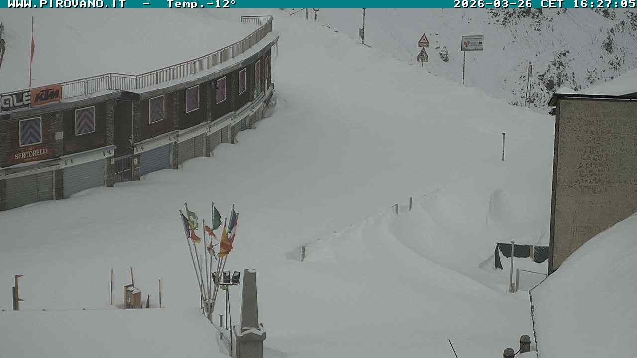 Archiv Foto Webcam Stilfserjoch: Passübergang