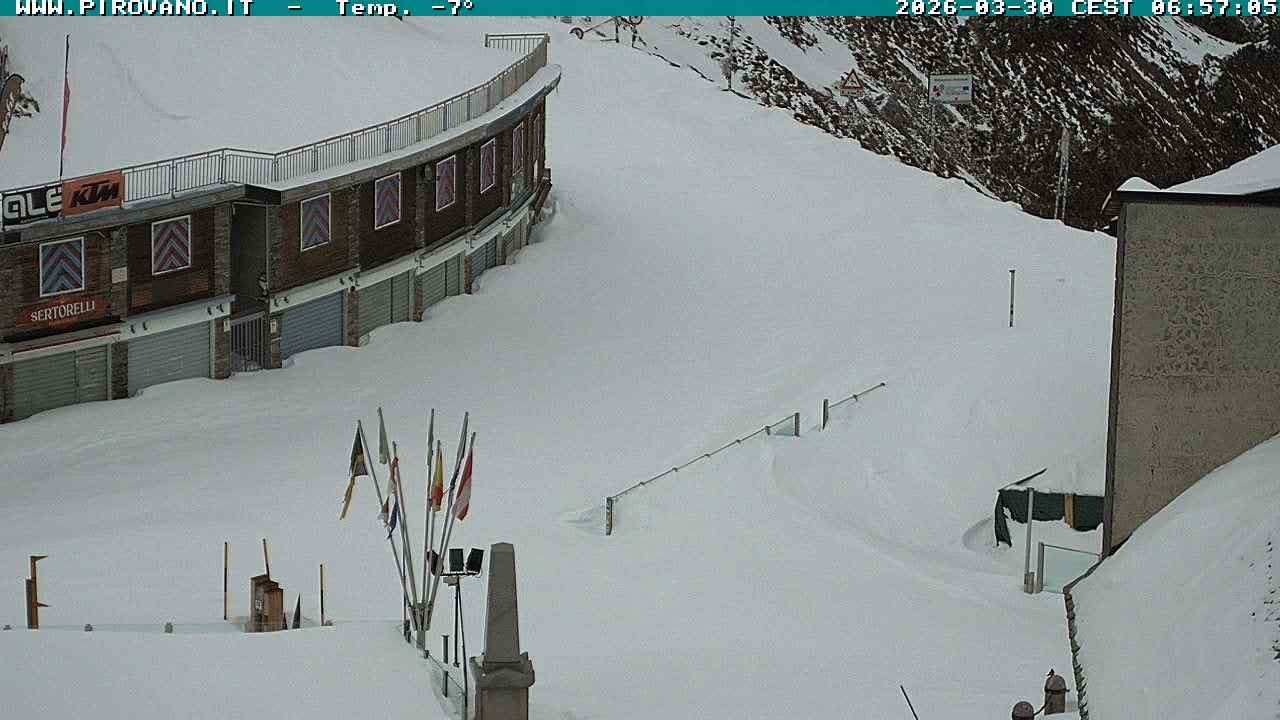 Archiv Foto Webcam Stilfserjoch: Passübergang