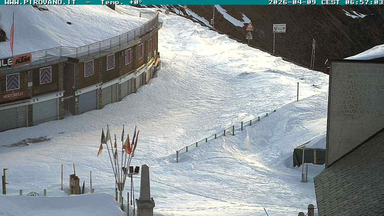 Archiv Foto Webcam Stilfserjoch: Passübergang