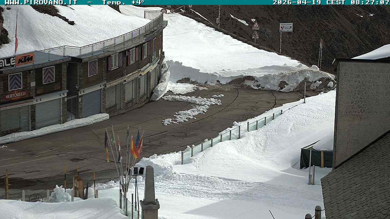 Archiv Foto Webcam Stilfserjoch: Passübergang