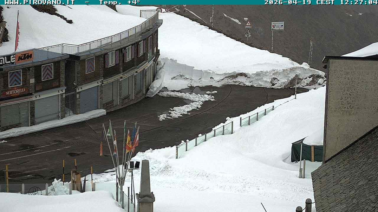 Archiv Foto Webcam Stilfserjoch: Passübergang