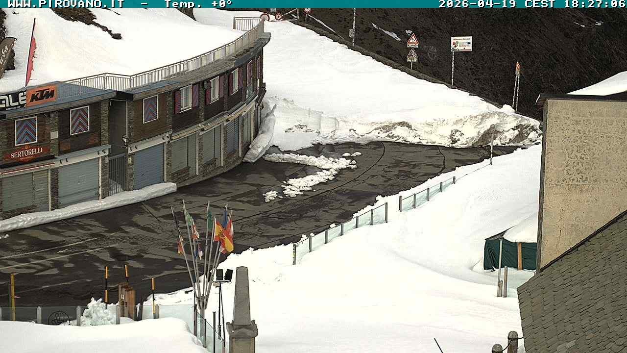 Archiv Foto Webcam Stilfserjoch: Passübergang