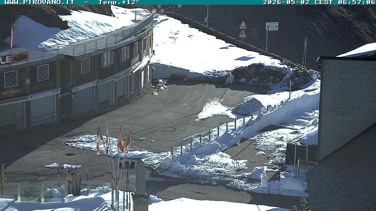 Archiv Foto Webcam Stilfserjoch: Passübergang