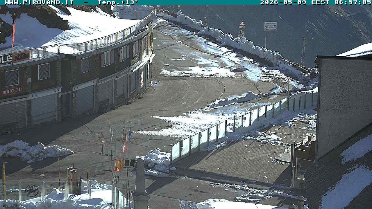 Archiv Foto Webcam Stilfserjoch: Passübergang