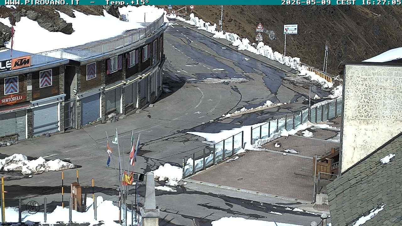 Archiv Foto Webcam Stilfserjoch: Passübergang