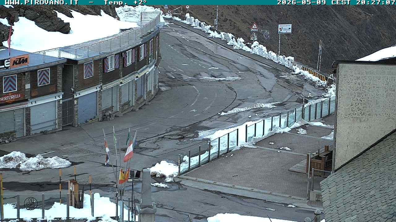 Archiv Foto Webcam Stilfserjoch: Passübergang
