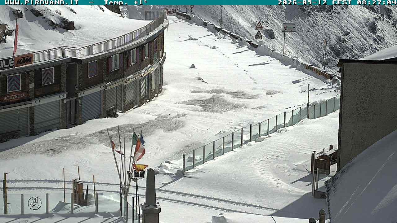 Archiv Foto Webcam Stilfserjoch: Passübergang