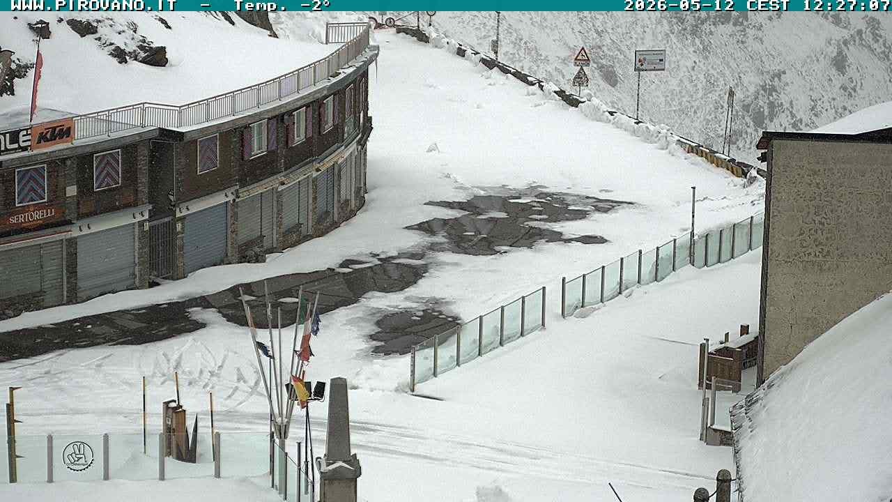 Archiv Foto Webcam Stilfserjoch: Passübergang