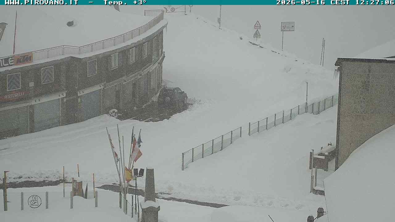 Archiv Foto Webcam Stilfserjoch: Passübergang