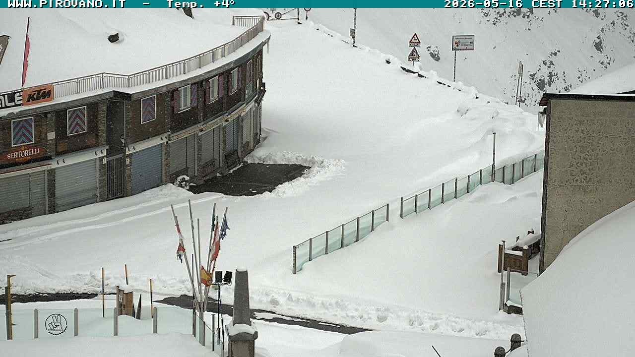 Archiv Foto Webcam Stilfserjoch: Passübergang