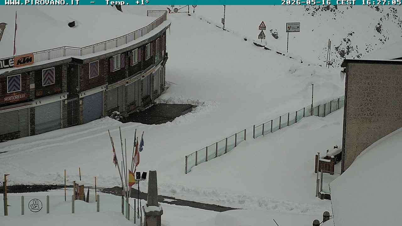 Archiv Foto Webcam Stilfserjoch: Passübergang