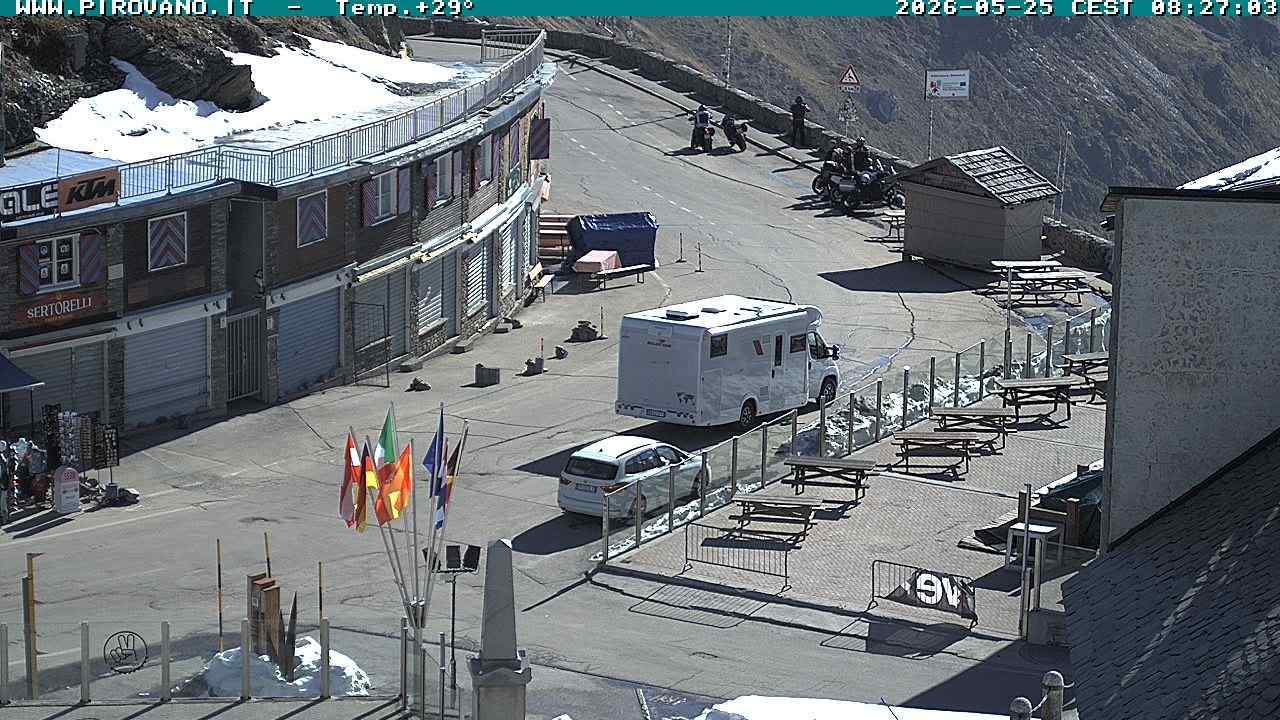 Archiv Foto Webcam Stilfserjoch: Passübergang