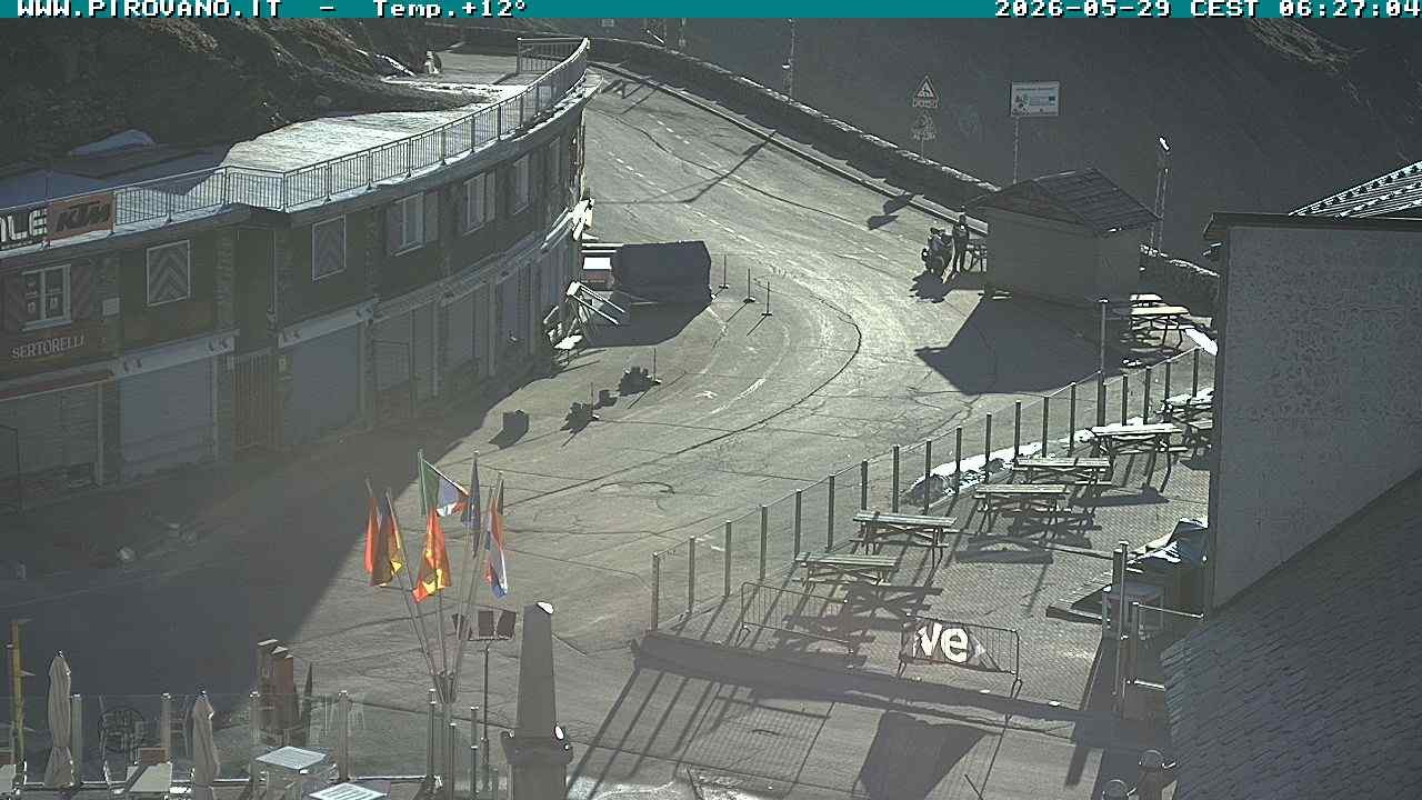 Archiv Foto Webcam Stilfserjoch: Passübergang