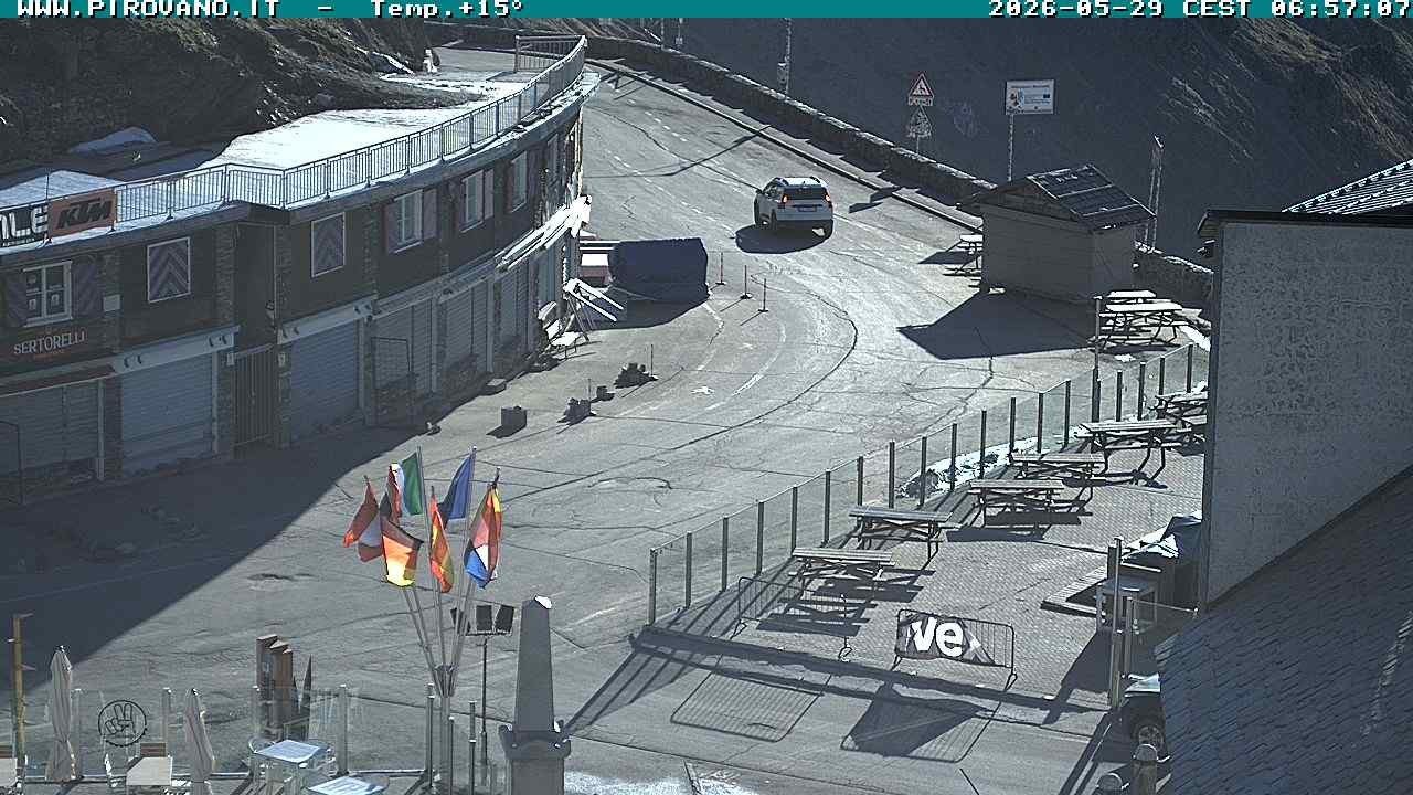Archiv Foto Webcam Stilfserjoch: Passübergang
