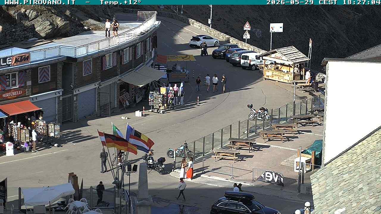 Archiv Foto Webcam Stilfserjoch: Passübergang