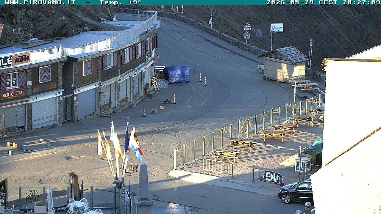 Archiv Foto Webcam Stilfserjoch: Passübergang