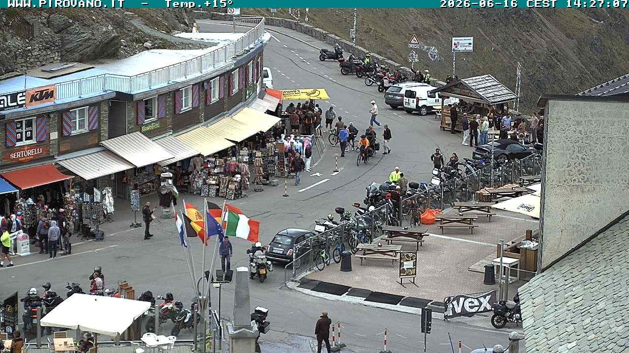 Archiv Foto Webcam Stilfserjoch: Passübergang