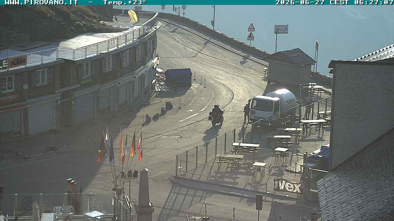 Archiv Foto Webcam Stilfserjoch: Passübergang