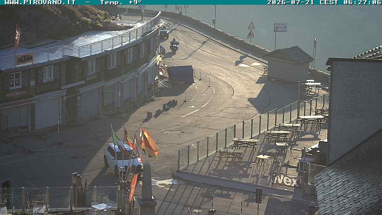 Archiv Foto Webcam Stilfserjoch: Passübergang