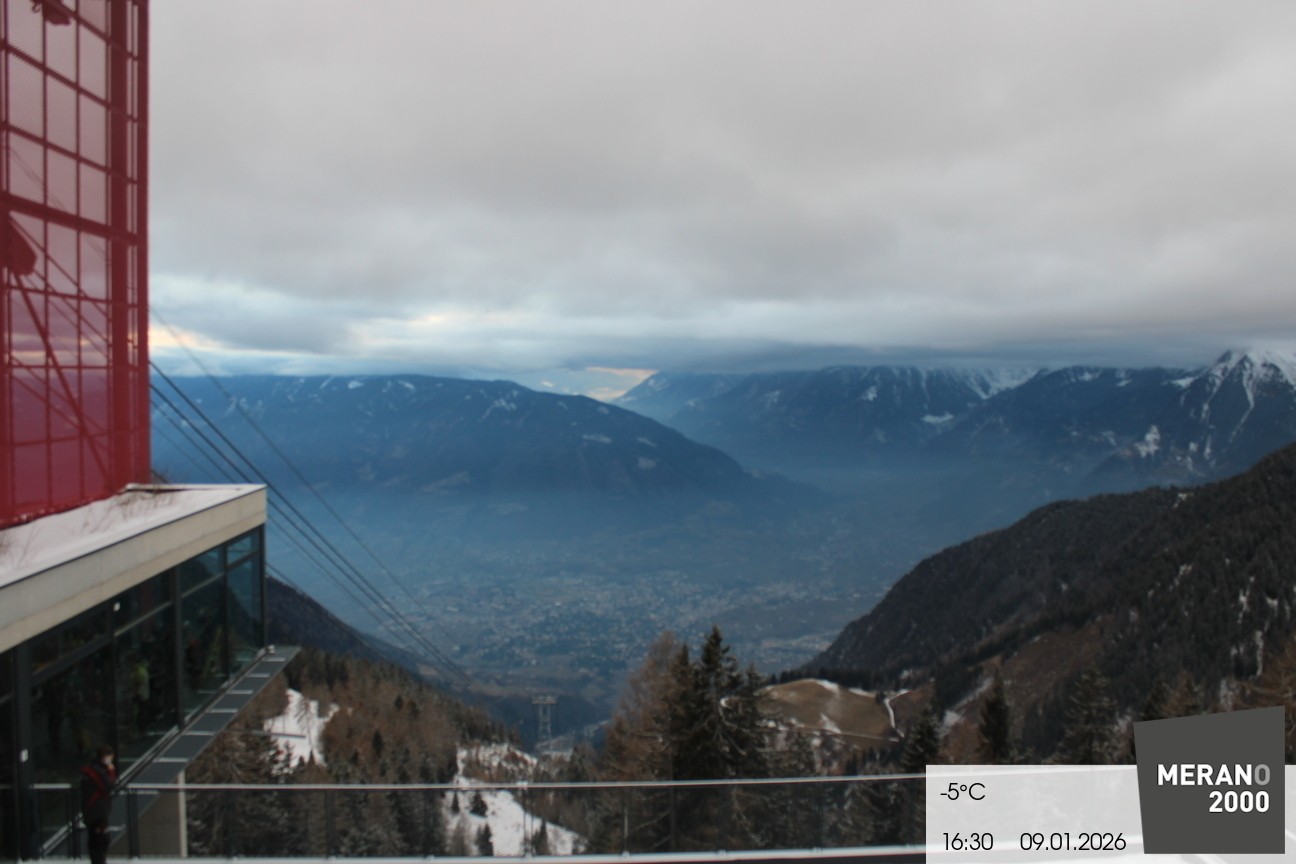 Archiv Foto Webcam Blick auf Meran