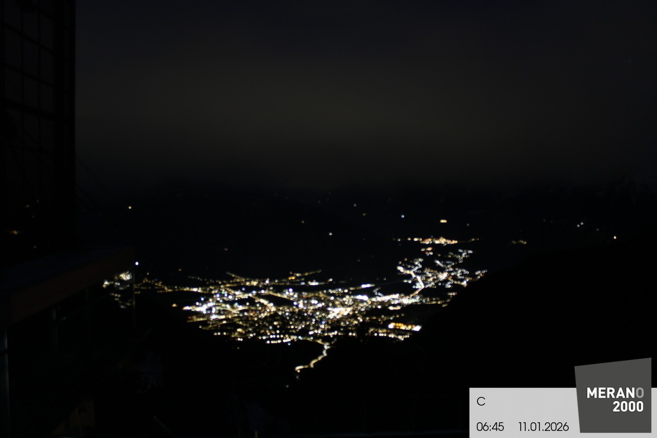 Archiv Foto Webcam Blick auf Meran