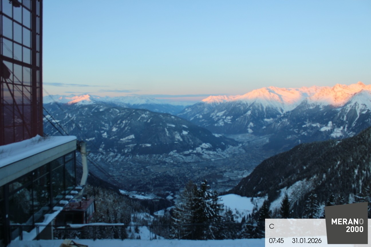 Archiv Foto Webcam Blick auf Meran