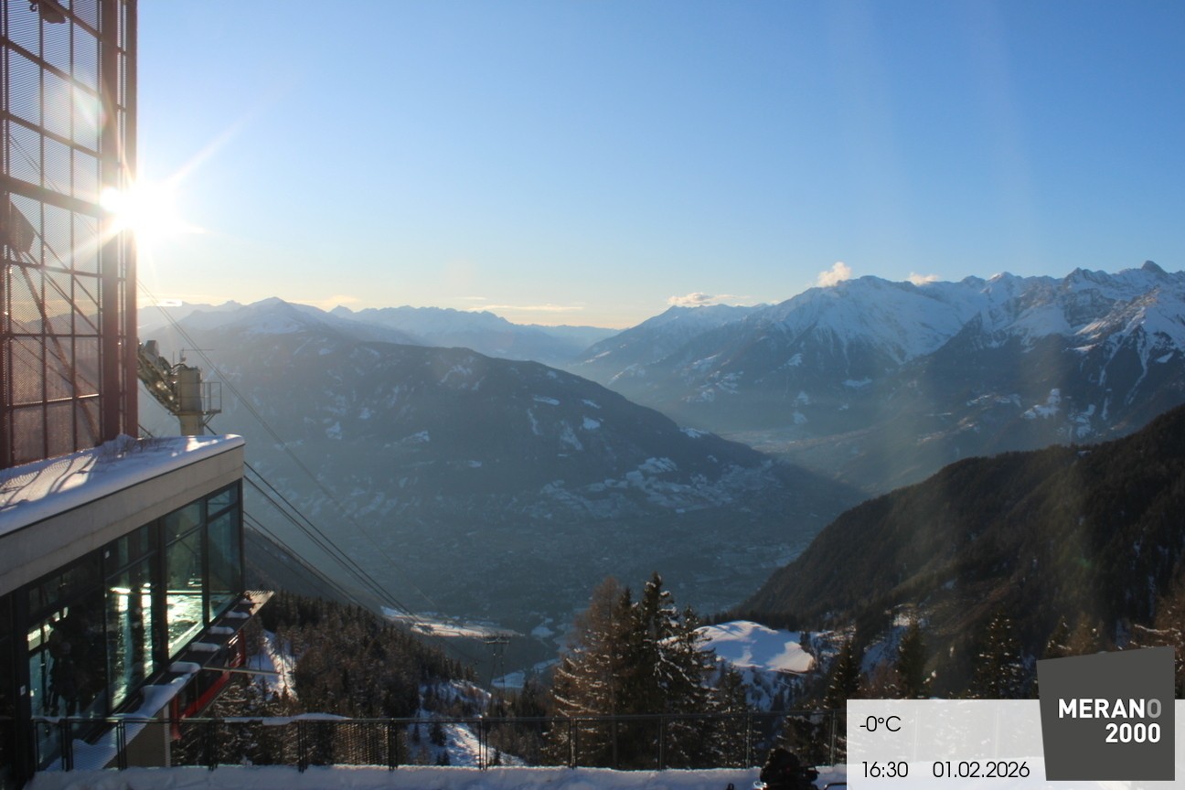 Archiv Foto Webcam Blick auf Meran