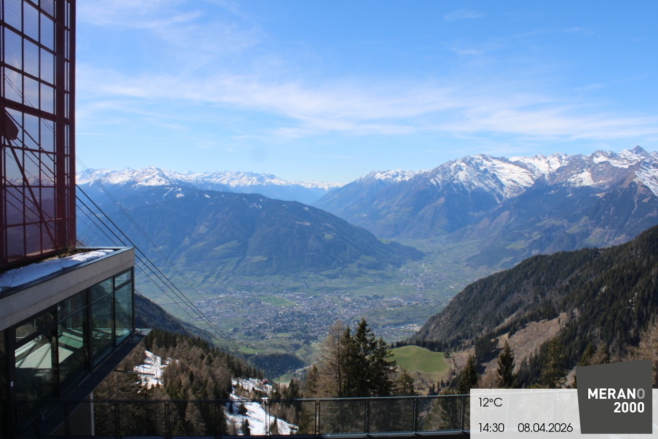 Archiv Foto Webcam Blick auf Meran