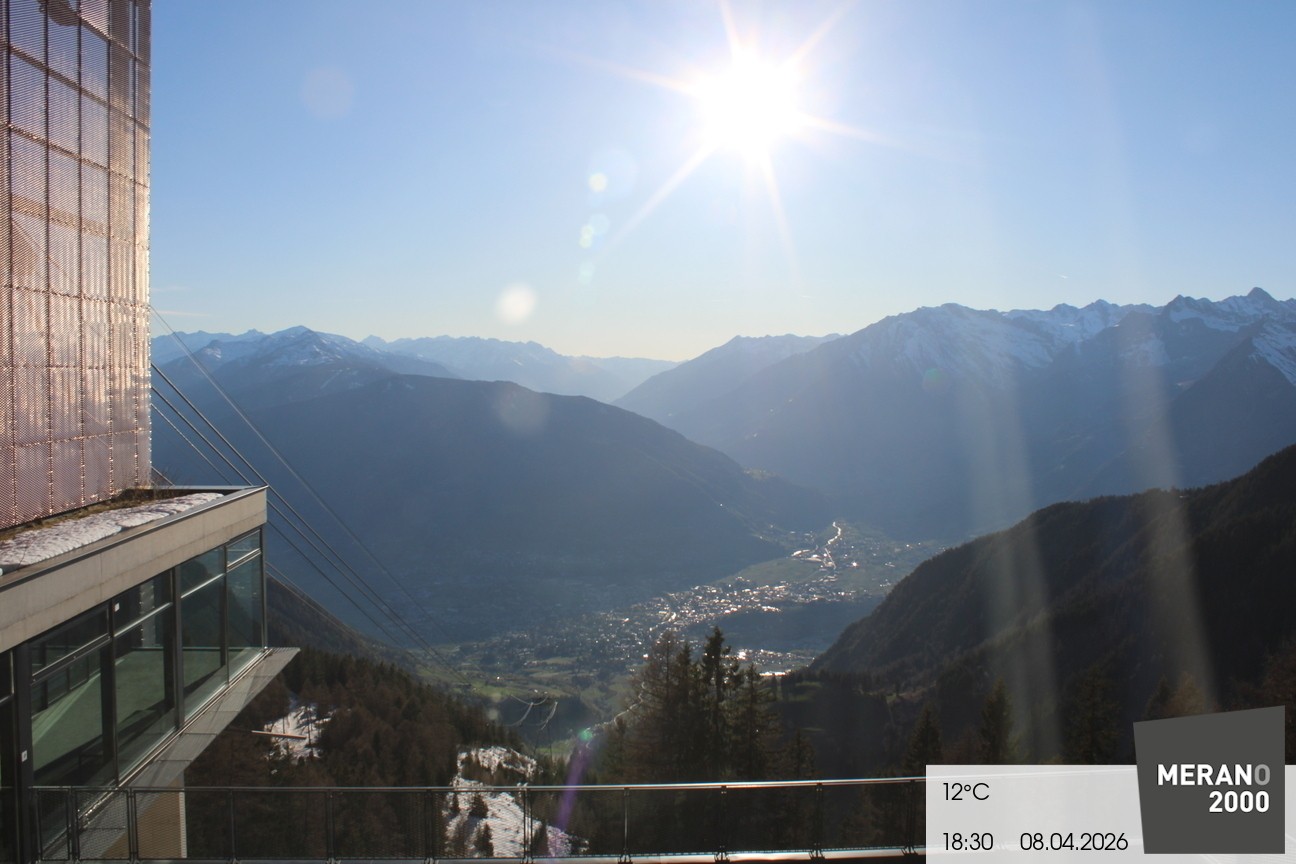 Archiv Foto Webcam Blick auf Meran