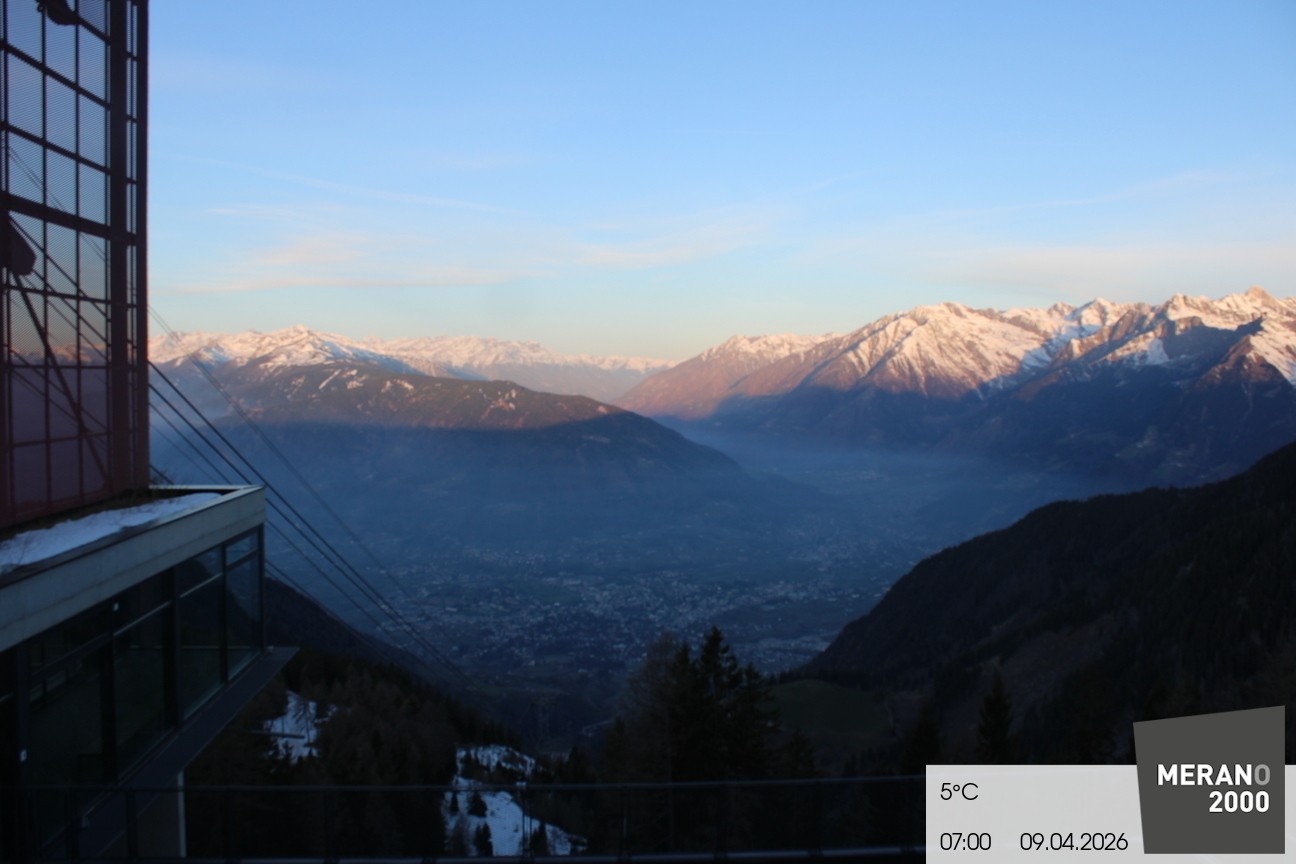 Archiv Foto Webcam Blick auf Meran