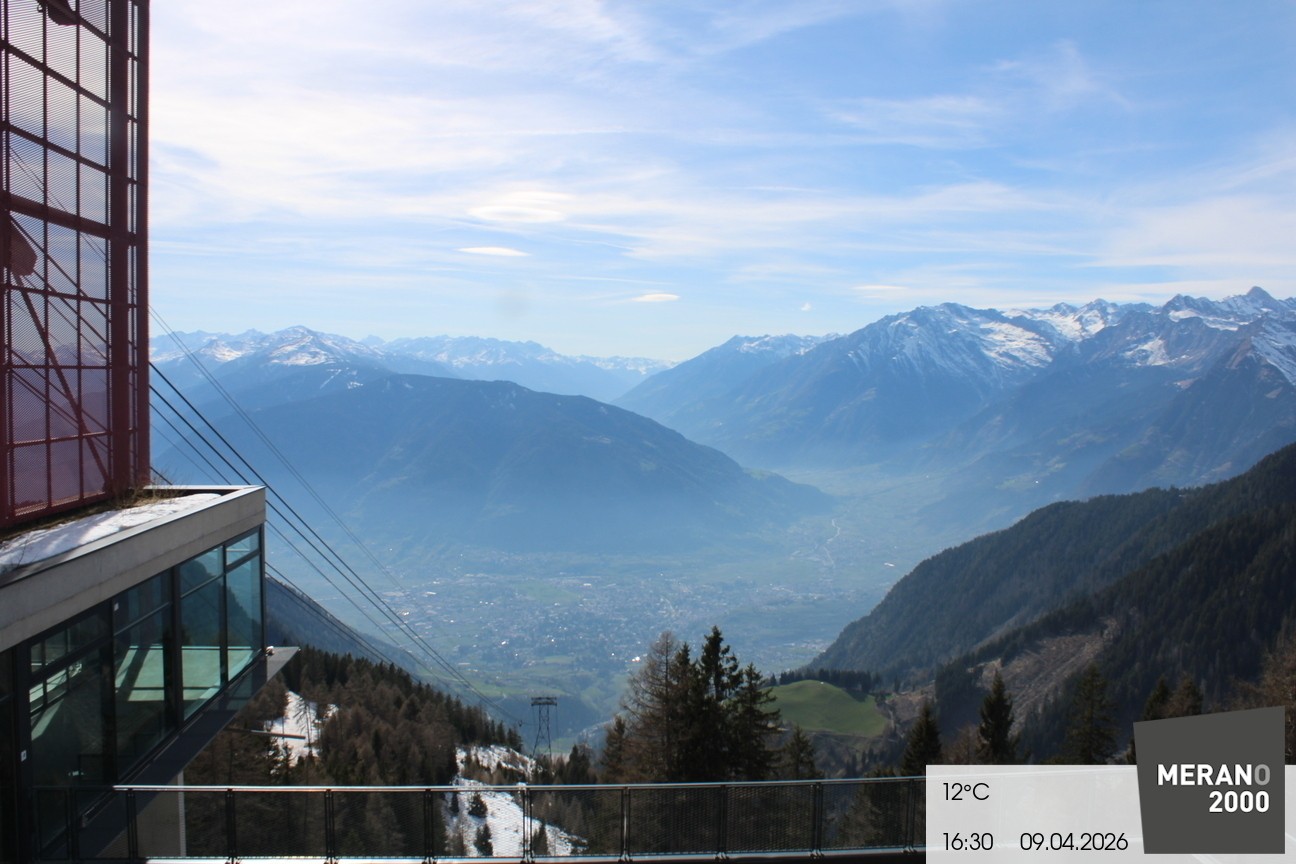 Archiv Foto Webcam Blick auf Meran