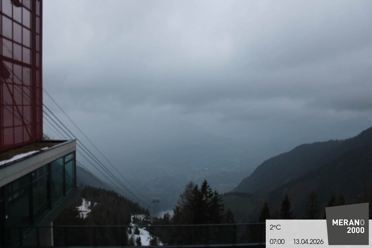 Archiv Foto Webcam Blick auf Meran