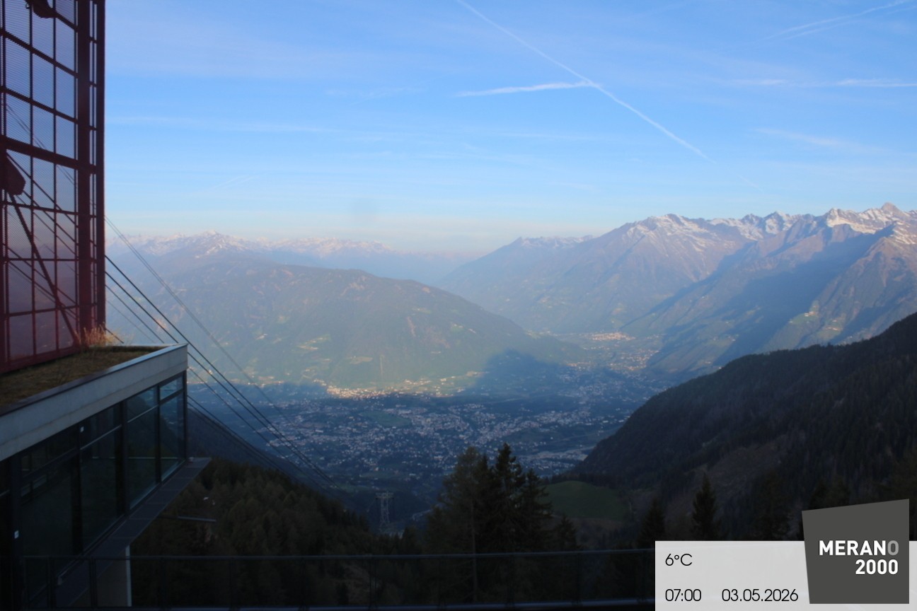 Archiv Foto Webcam Blick auf Meran