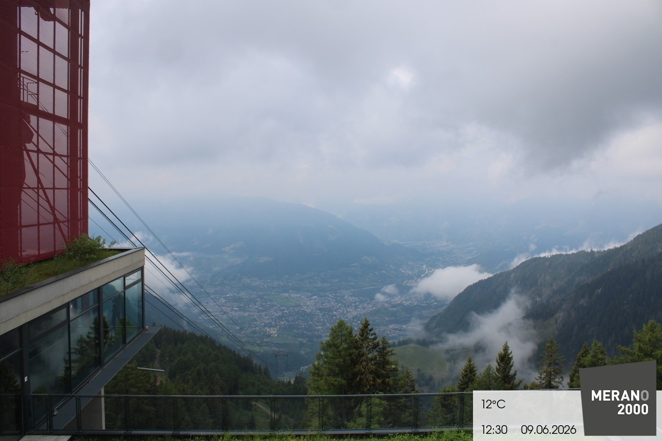 Archiv Foto Webcam Blick auf Meran