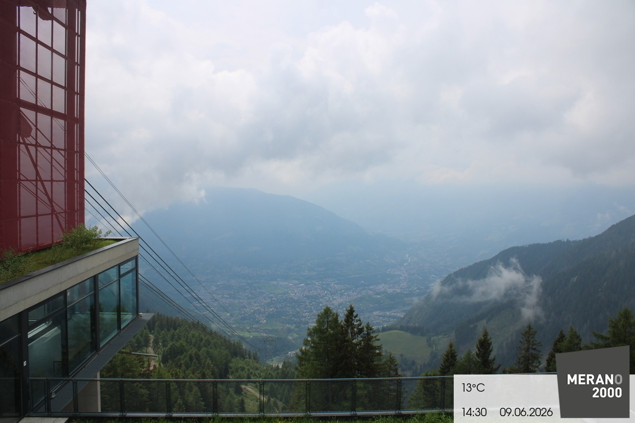 Archiv Foto Webcam Blick auf Meran