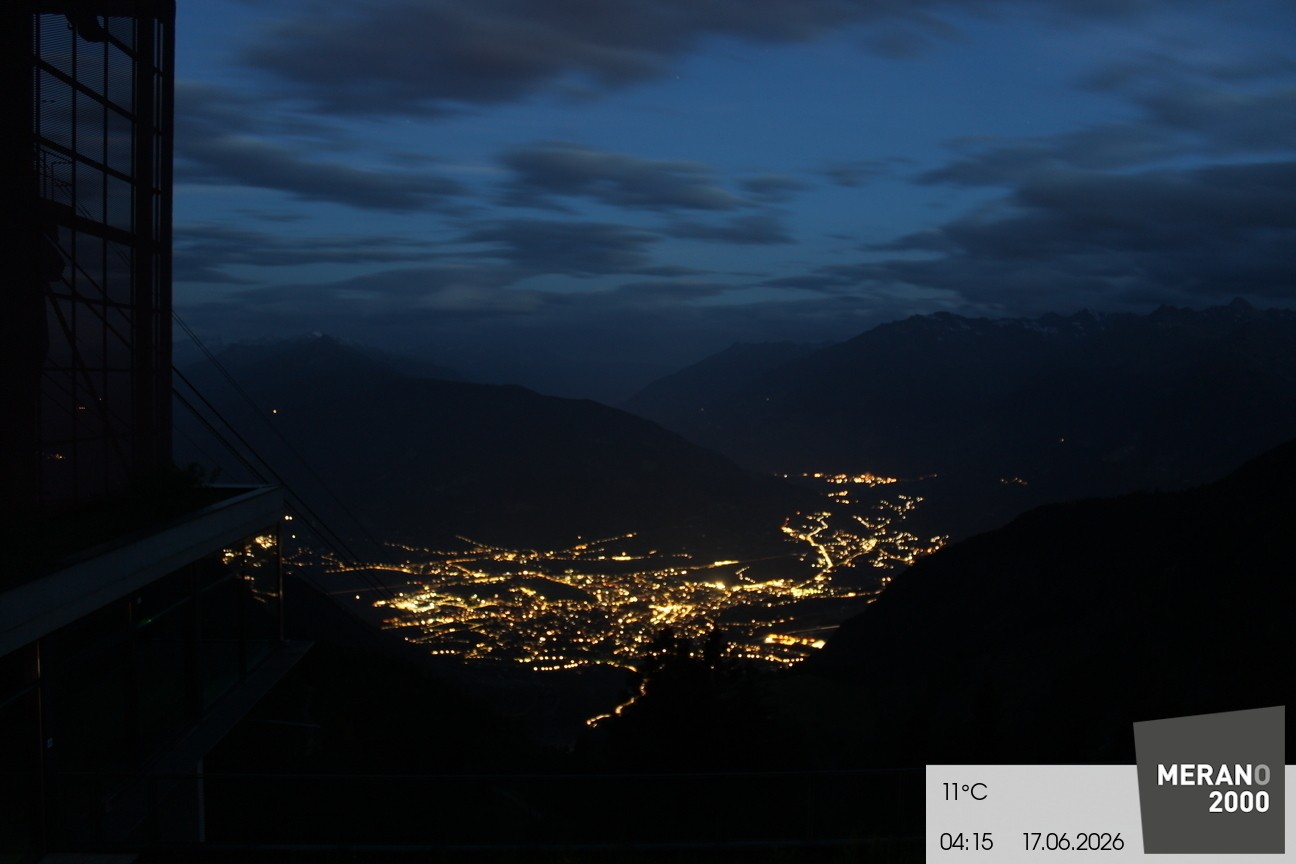 Archiv Foto Webcam Blick auf Meran