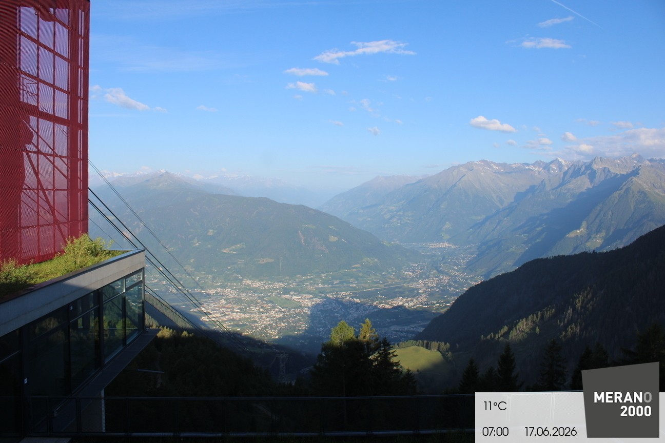 Archiv Foto Webcam Blick auf Meran