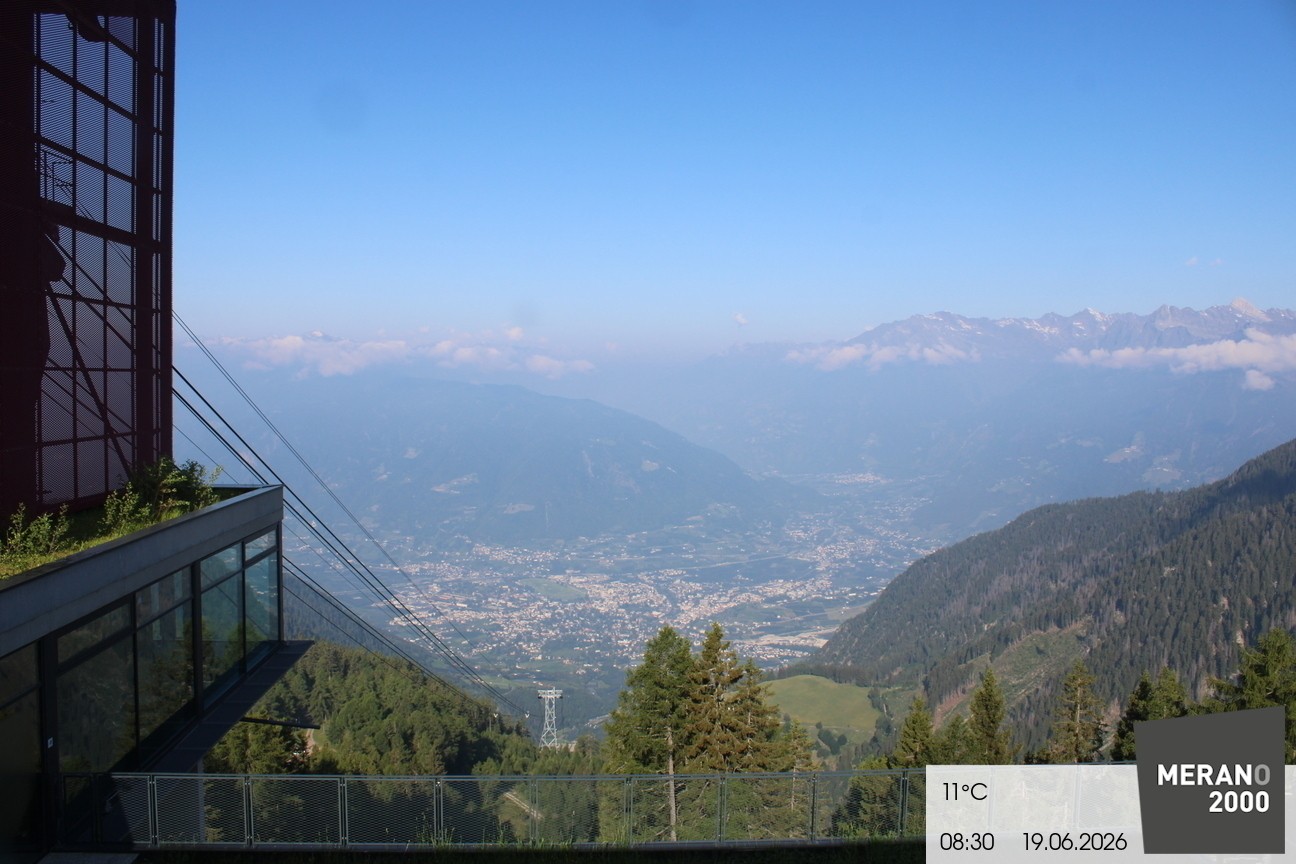 Archiv Foto Webcam Blick auf Meran