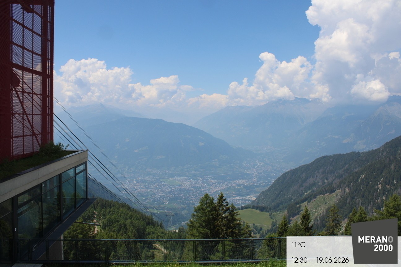 Archiv Foto Webcam Blick auf Meran
