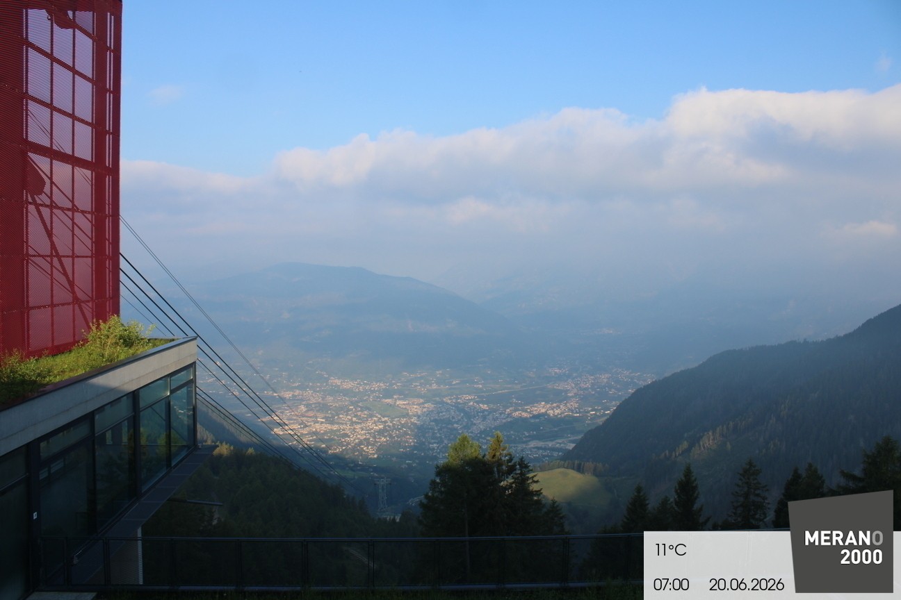 Archiv Foto Webcam Blick auf Meran