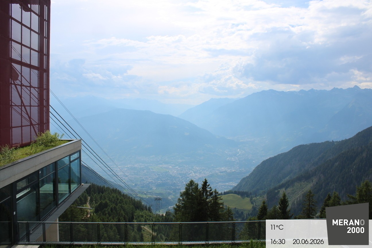 Archiv Foto Webcam Blick auf Meran