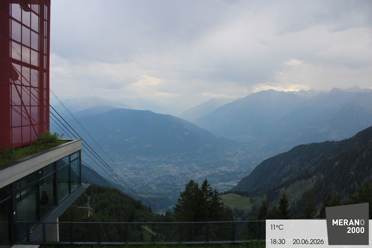 Archiv Foto Webcam Blick auf Meran