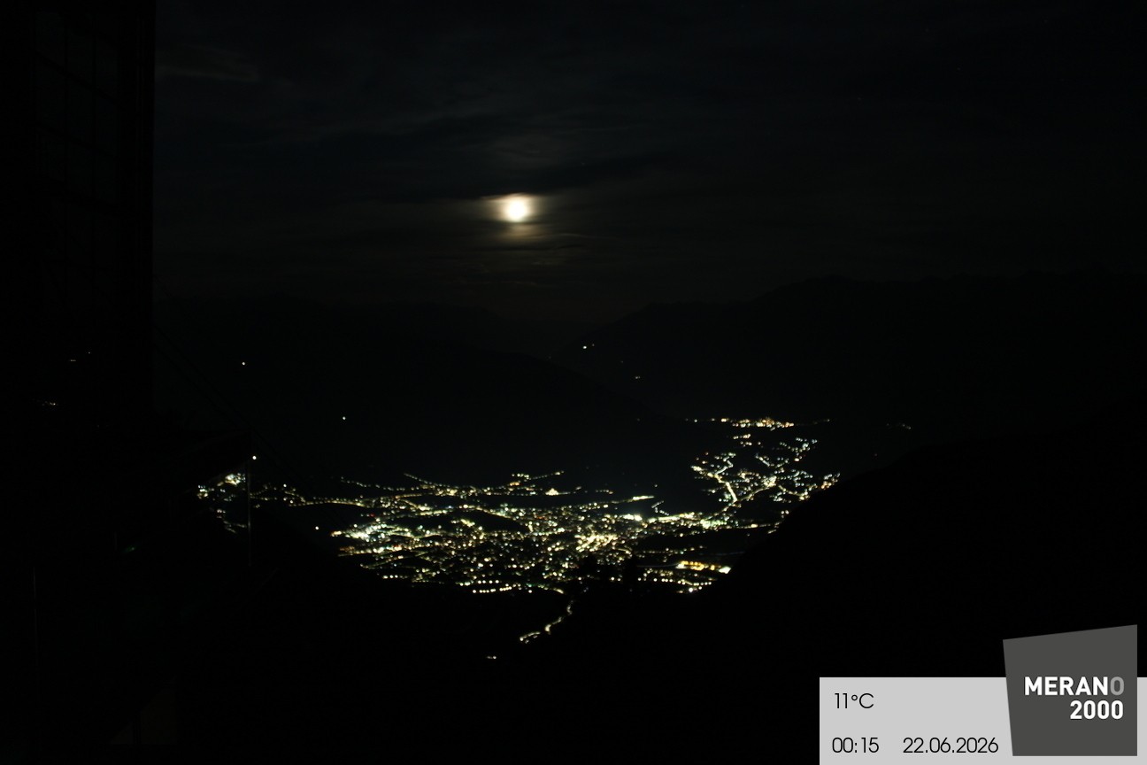 Archiv Foto Webcam Blick auf Meran