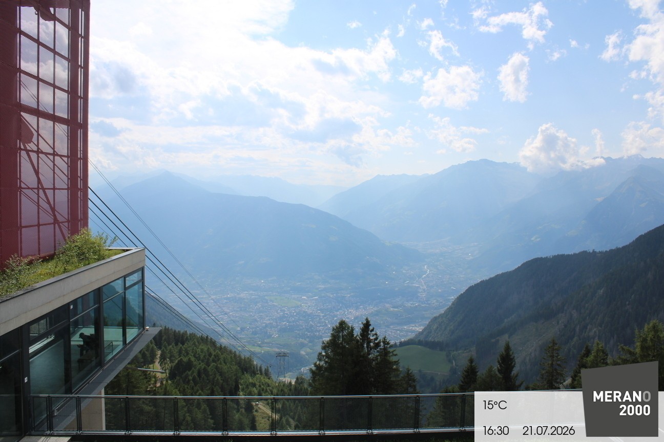 Archiv Foto Webcam Blick auf Meran