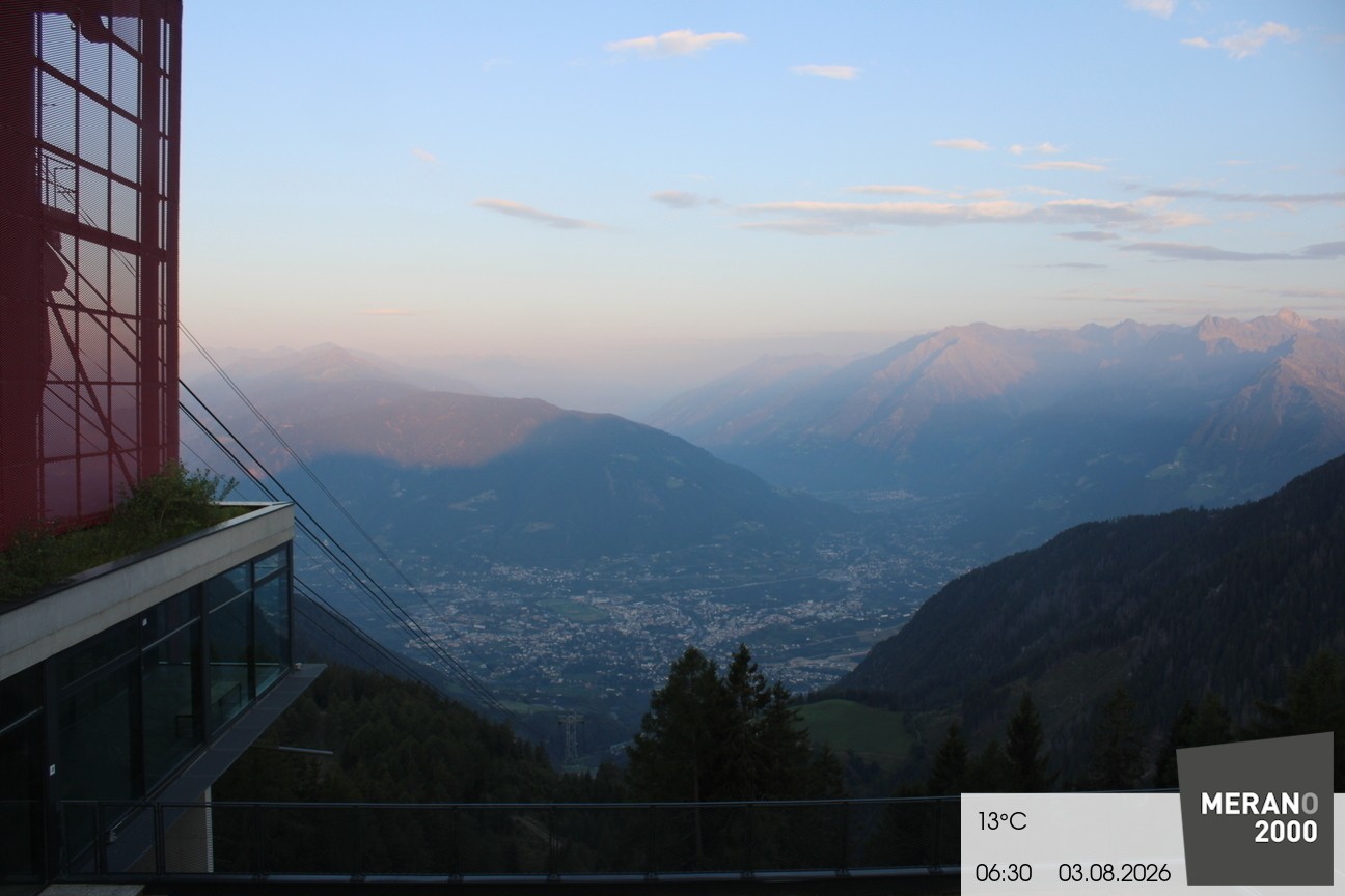 Archiv Foto Webcam Blick auf Meran