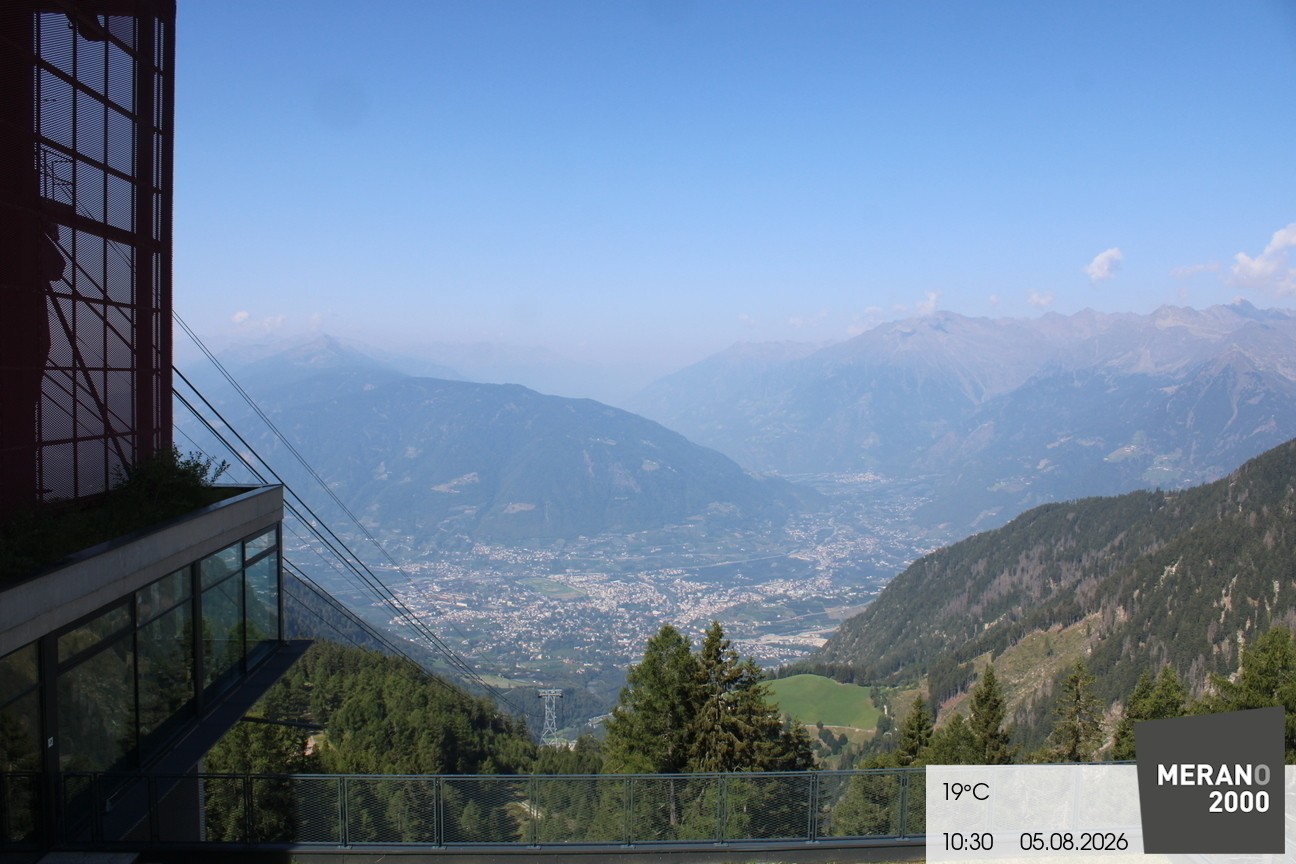 Archiv Foto Webcam Blick auf Meran